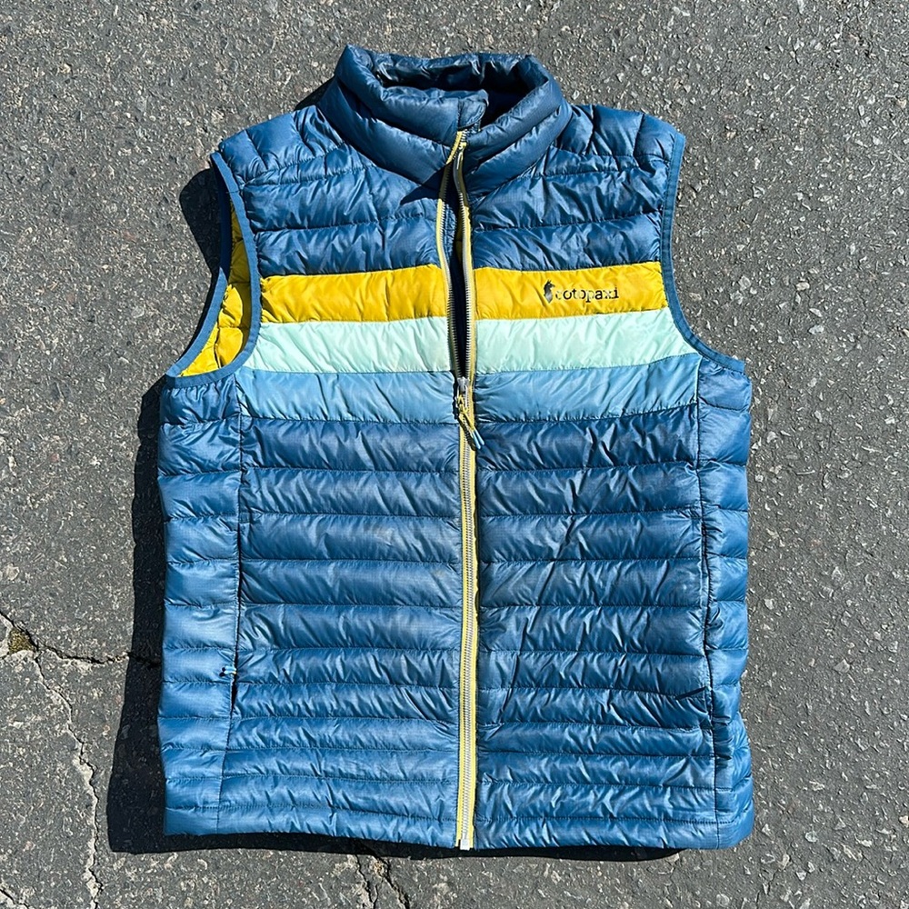 Responsibly sourced down Fuego vest-gently used. Collar wear. See photos